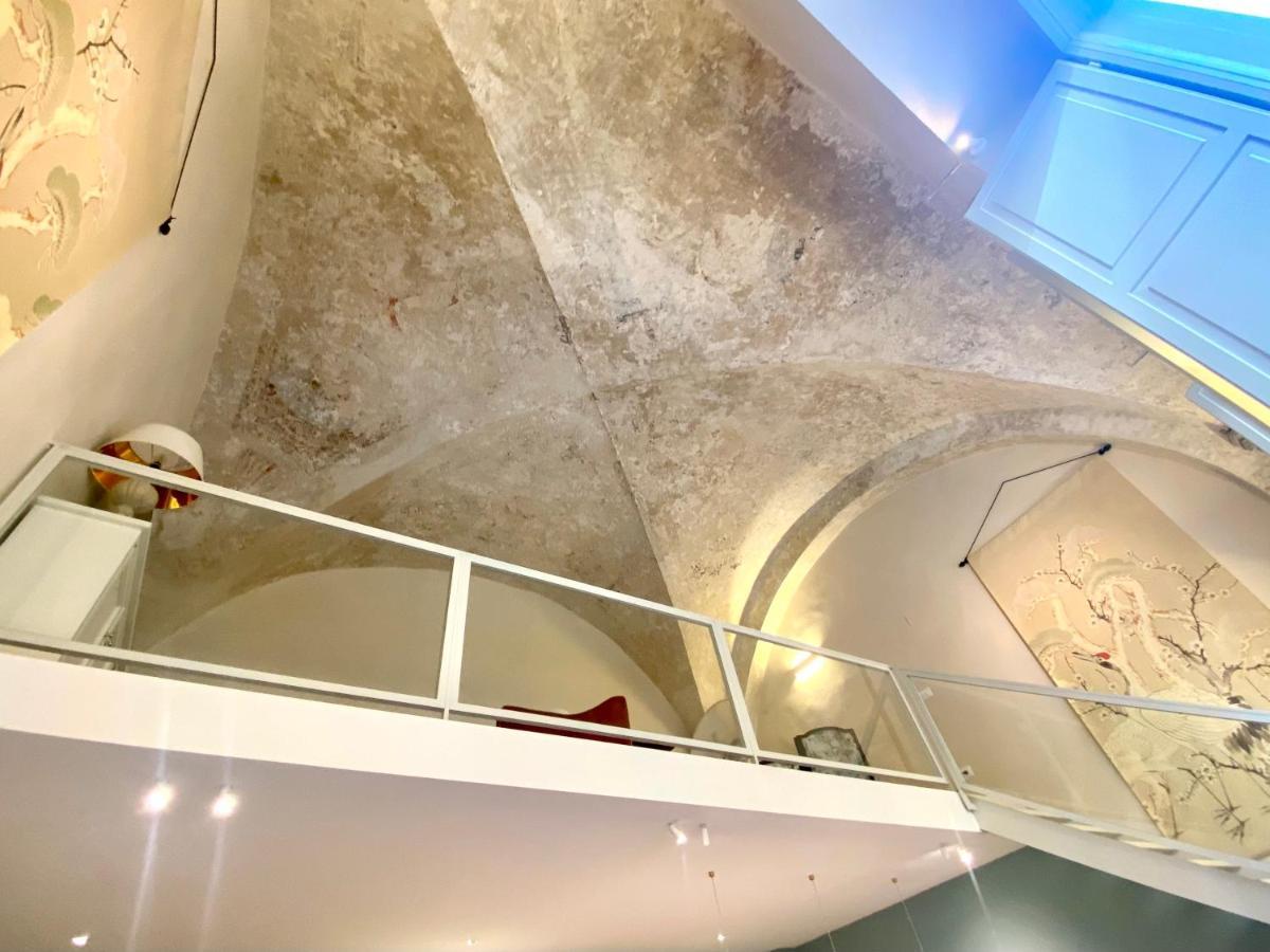 Accademia Newly Renovated Ancient Abbey Apartment Florence Luaran gambar