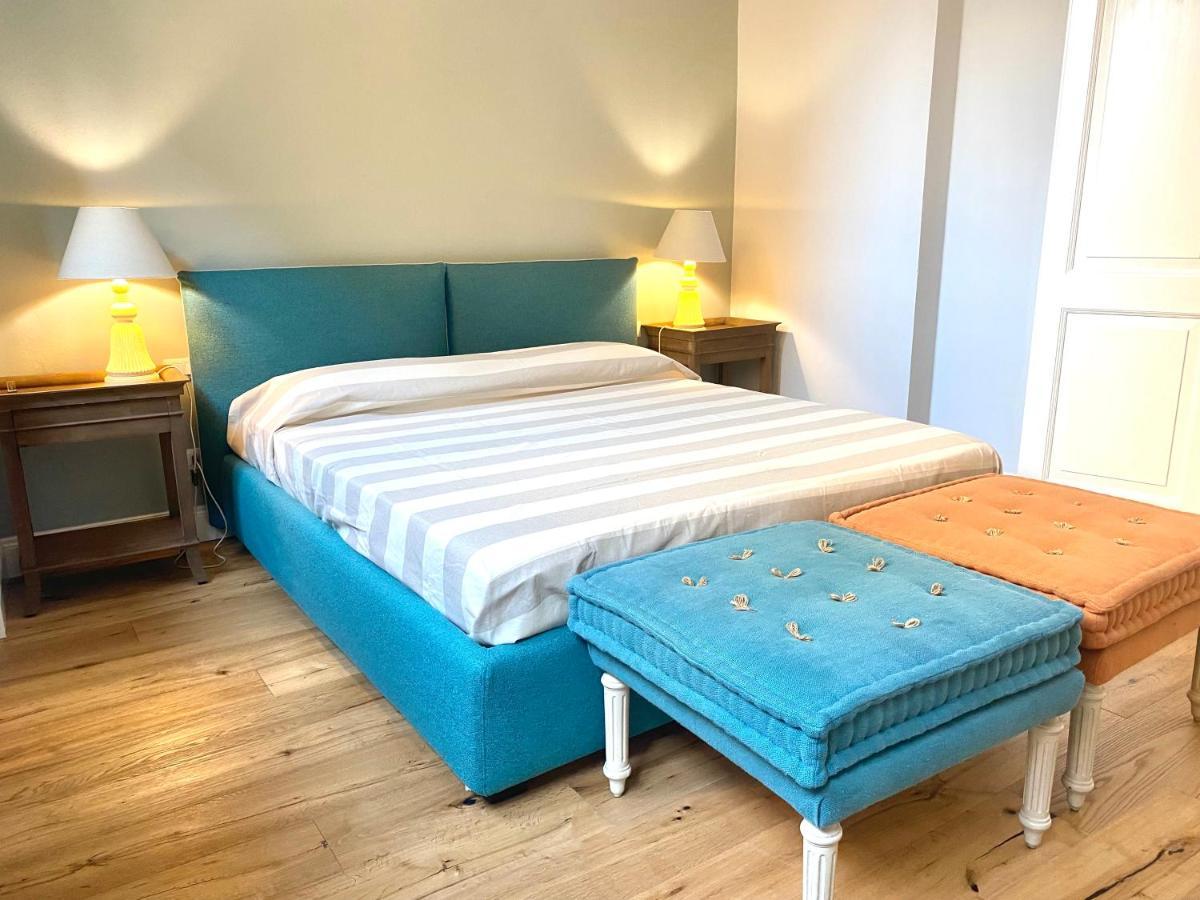 Accademia Newly Renovated Ancient Abbey Apartment Florence Luaran gambar