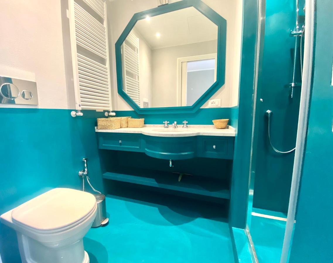 Accademia Newly Renovated Ancient Abbey Apartment Florence Luaran gambar